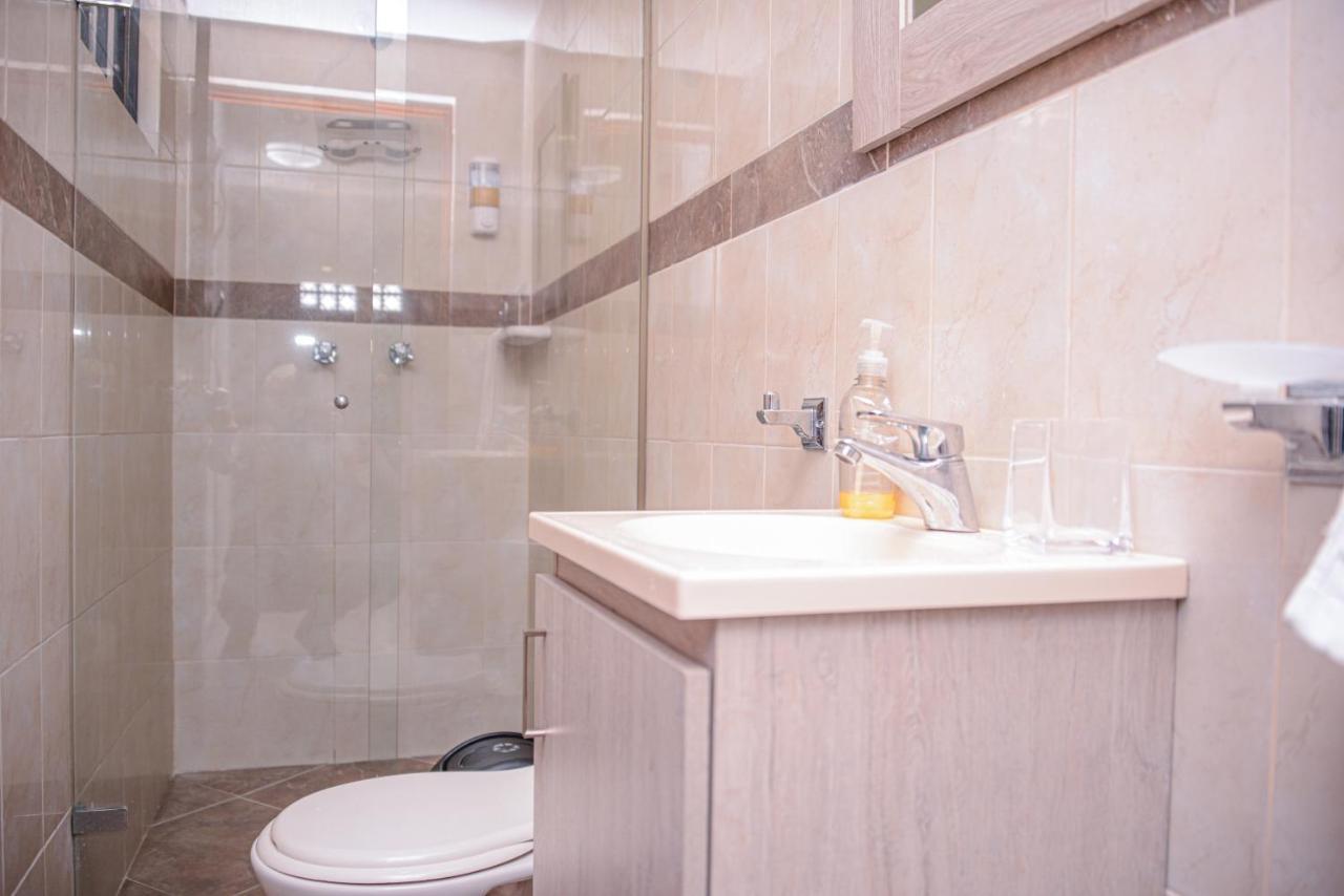 Poblado Brownstone Apartman Medellín Kültér fotó