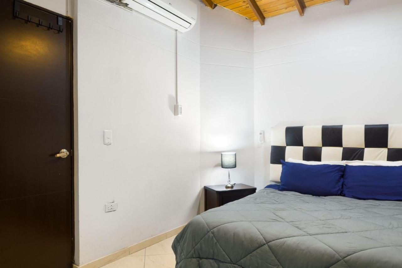 Poblado Brownstone Apartman Medellín Kültér fotó